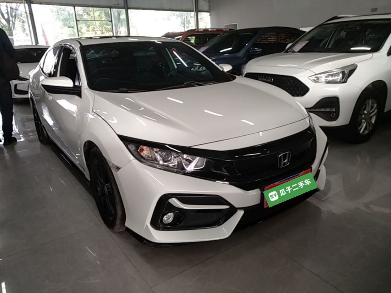 Civic 2021 HATCHBACK 220TURBO CVT photo 3