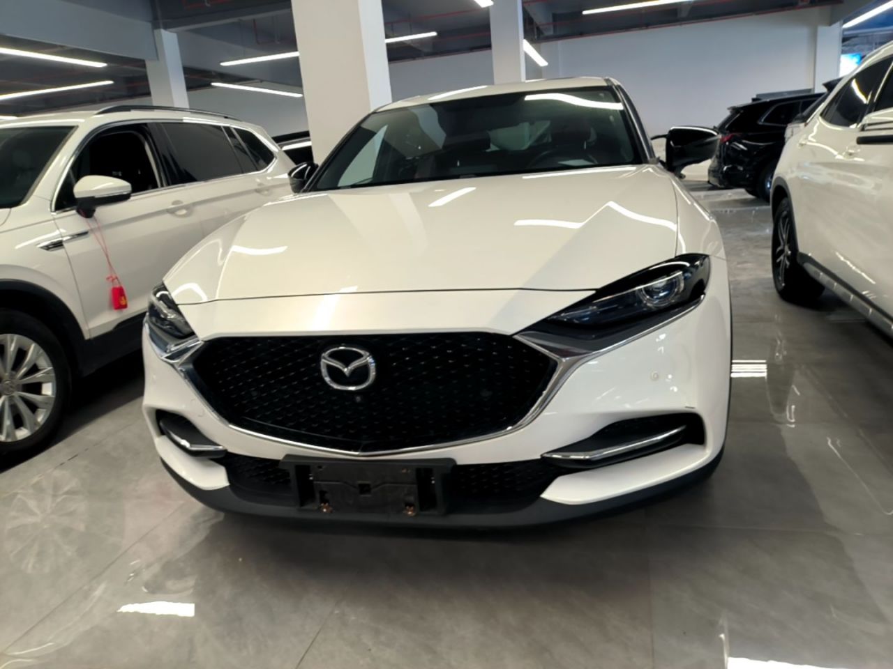 CX-4 2021 2.0L AT RWD Explorer photo 2