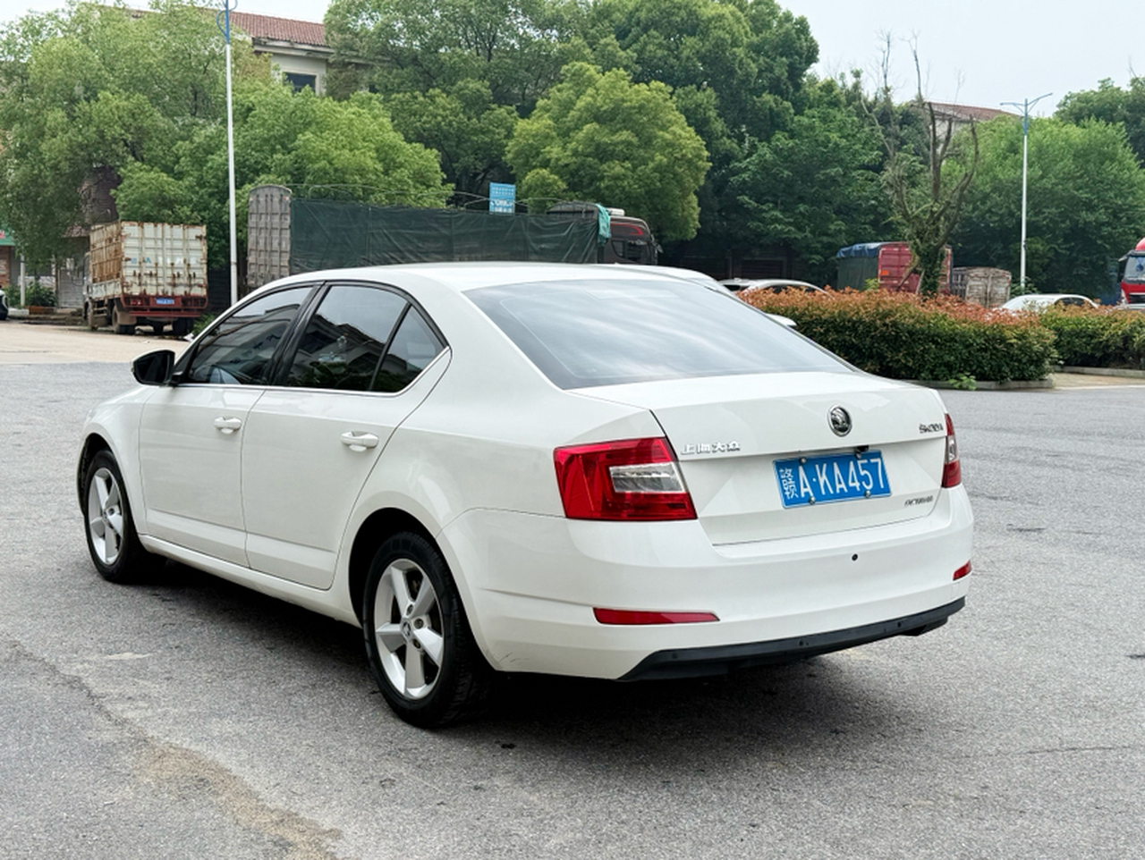 Octavia 2015 1.6L AT photo 3