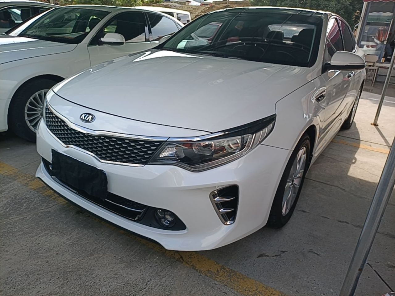 K5 2016 1.6T AT LUX