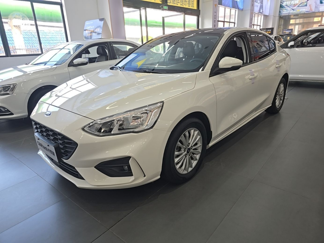Focus 2020 Sedan EcoBoost 180 AT