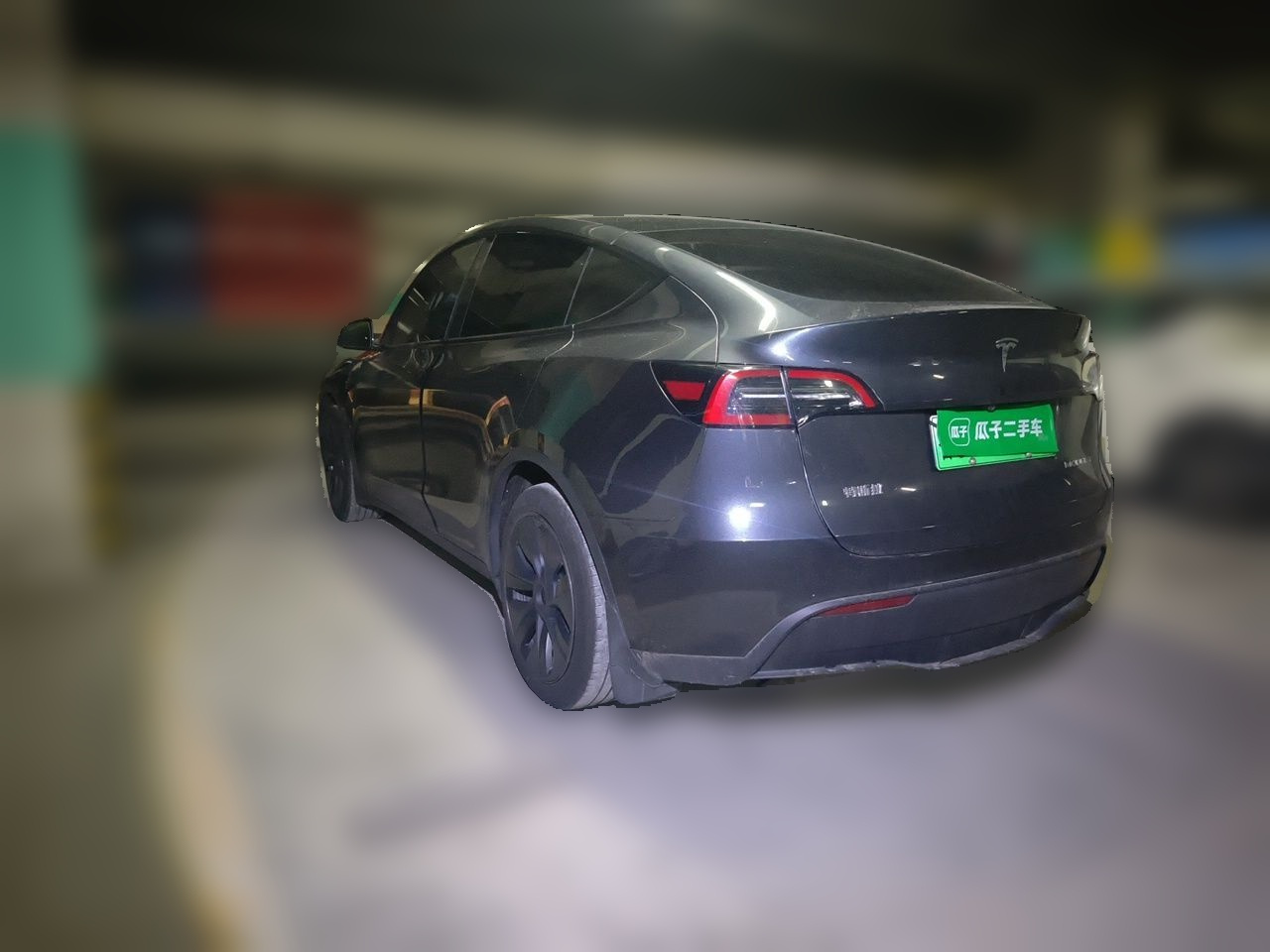 Model Y 2024 RWD photo 4