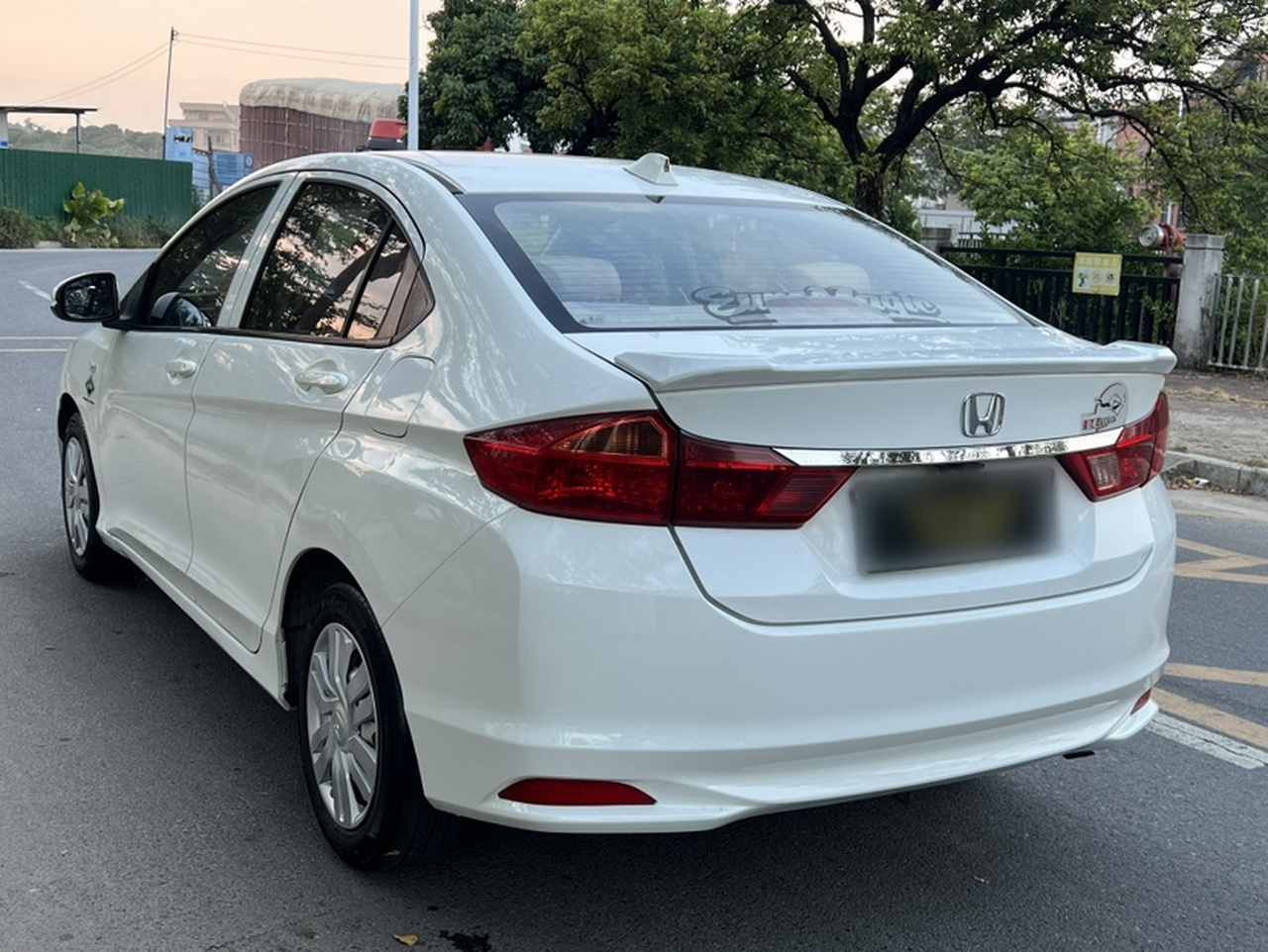 2019 1.5L CVT Comfort photo 5