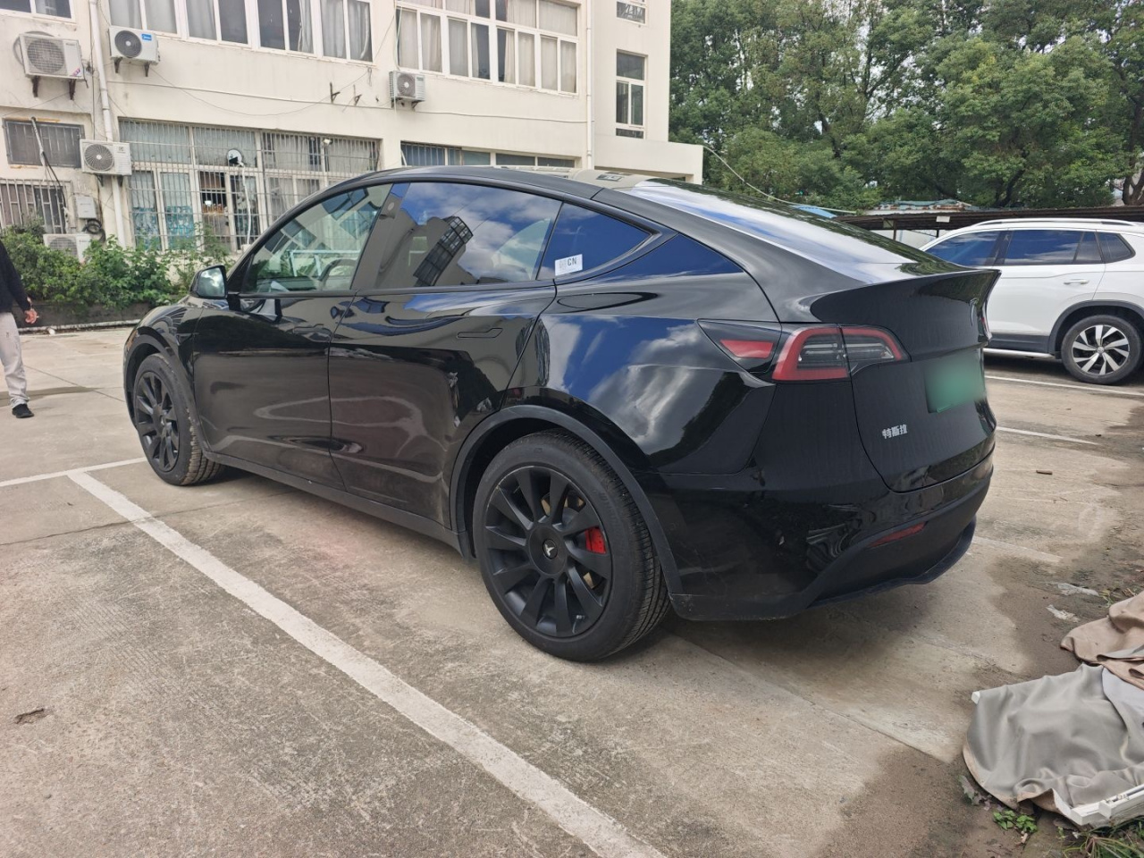 Model Y 2022 Facelift RWD photo 5