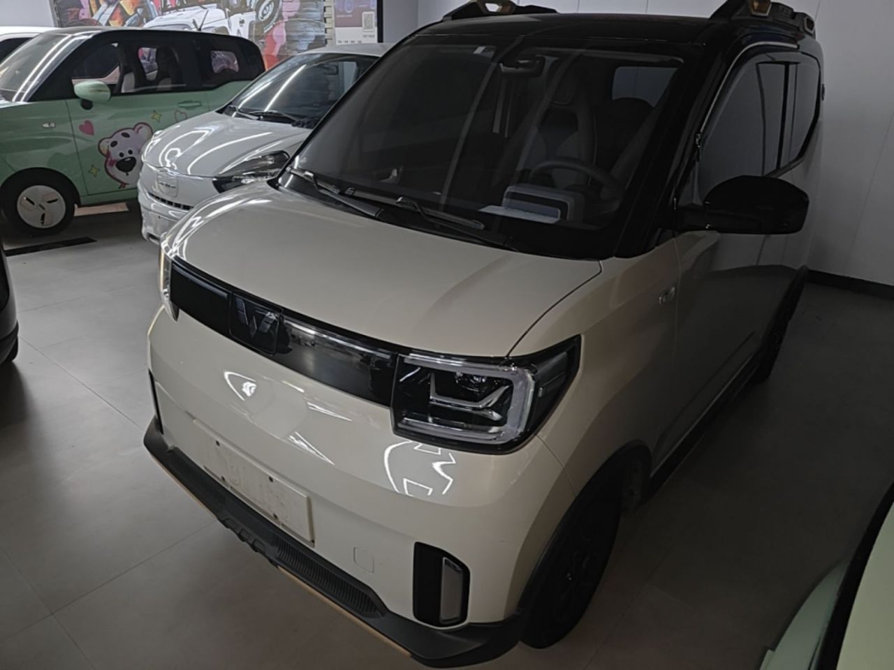 Hongguang MINIEV 2022 GAMEBOY 200km LFP