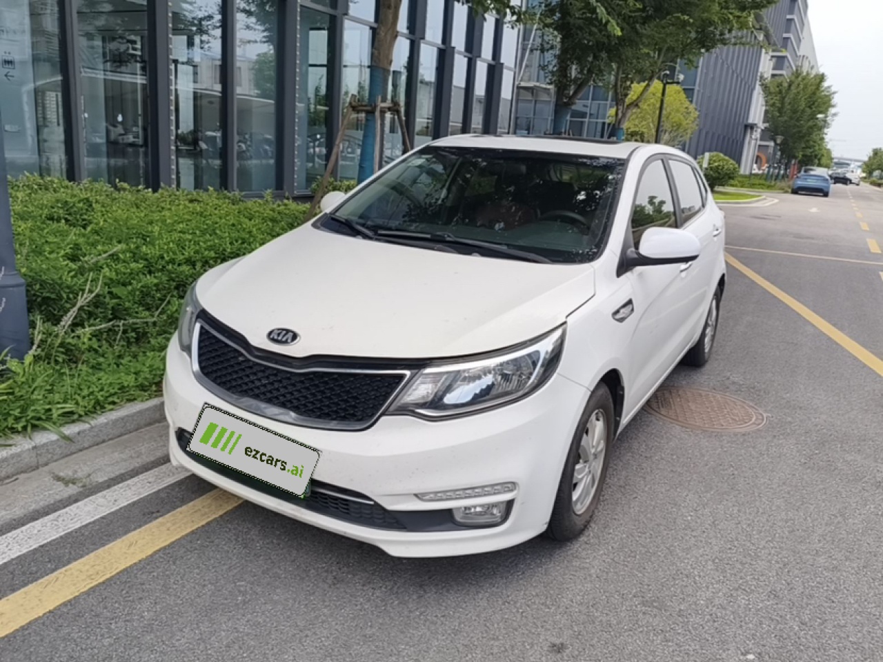 K2 2015 Hatchback 1.4L AT GLS