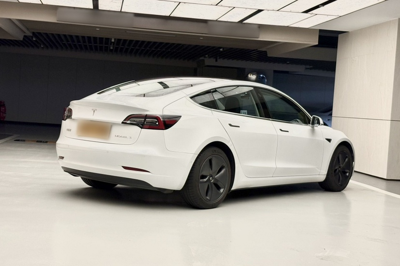 Model 3 2020 Facelift Long Range RWD photo 3