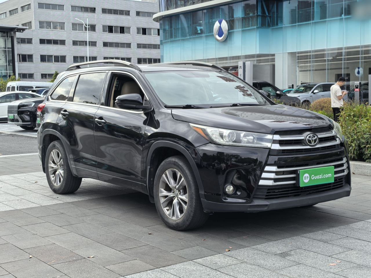 Highlander 2015 2.0T AWD Elite 7-Seater photo 3