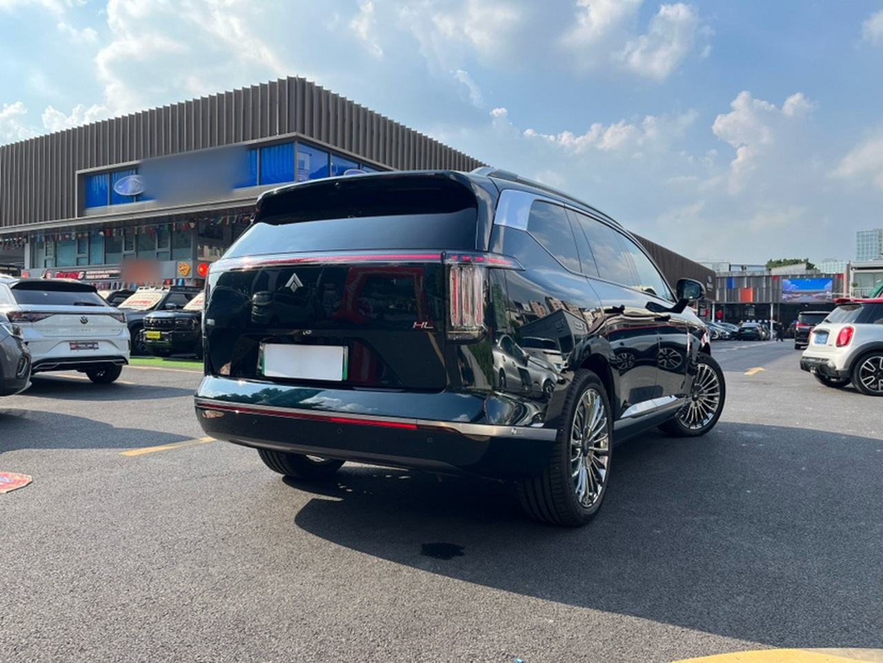 Hyptec HL 2025 700 Ultra 6-Seater AWD LiDAR photo 4