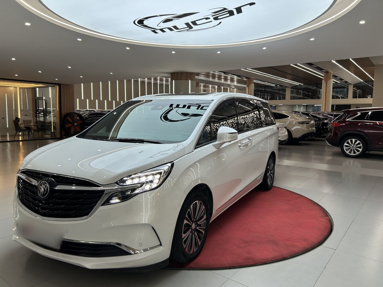 GL8 2022 ES 653T Luxury