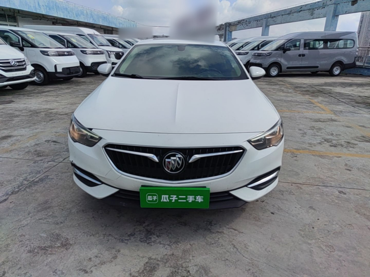 Regal 2019 20T Elite China VI photo 2