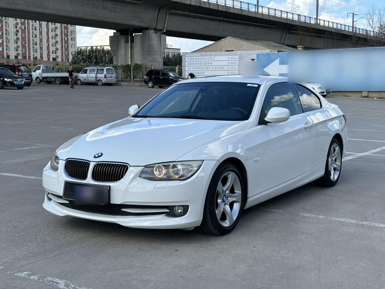 3 Series Imported 2011 325i 2-Door Coupe