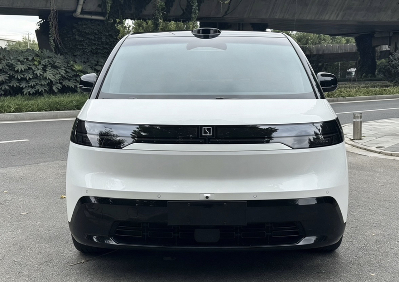 MIX 2025 Long Range ADAS photo 3