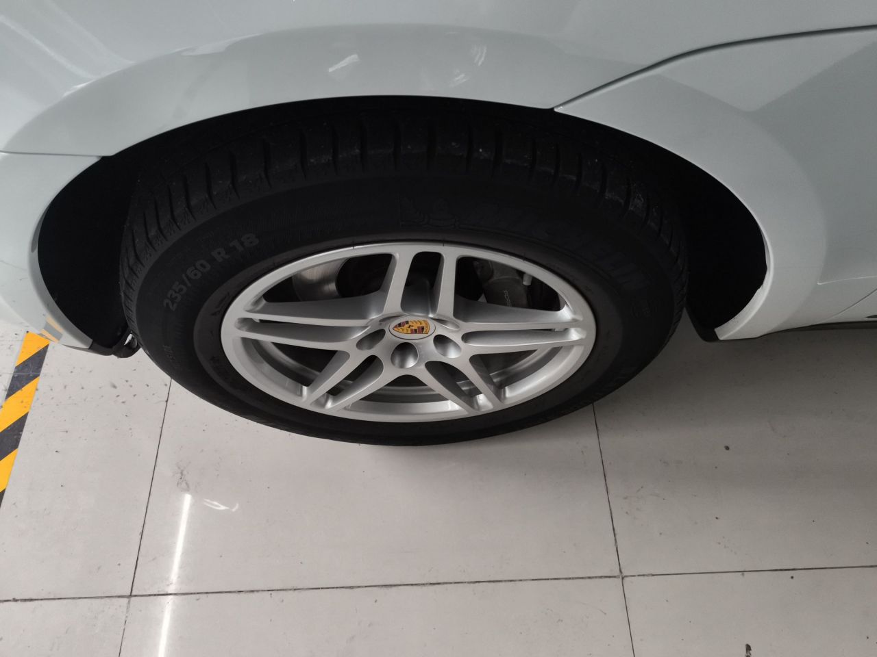 2021 Macan 2.0T photo 2