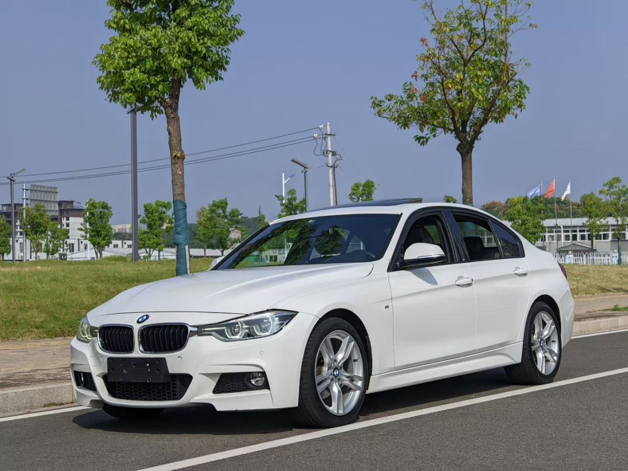 3 Series 2018 320i M Sport Package