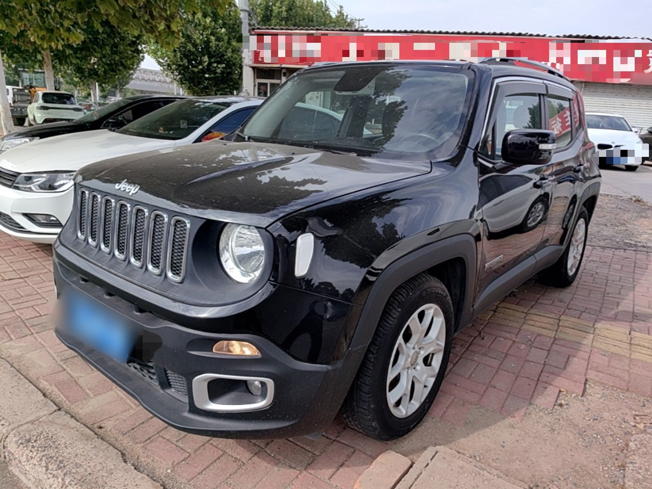 Renegade 2016 1.4T AT +