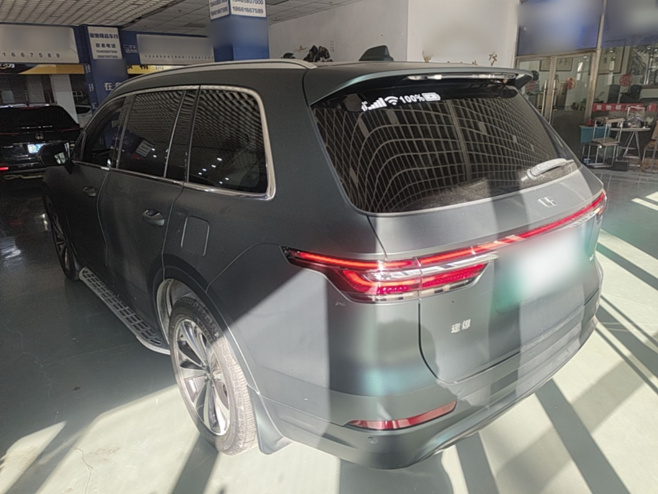 Li Auto ONE 2020 EREV 6-Seater photo 4