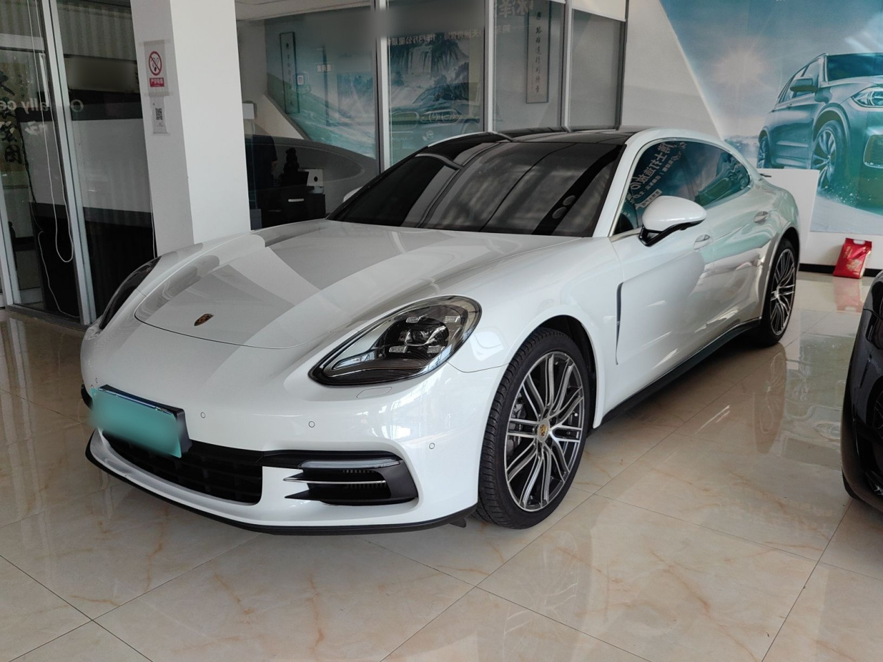 2019 Panamera 4 Executive Extended 2.9T