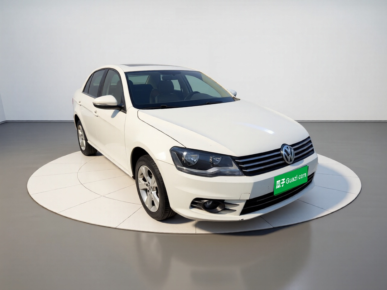 Bora 2015 1.6L AT Comfort photo 3