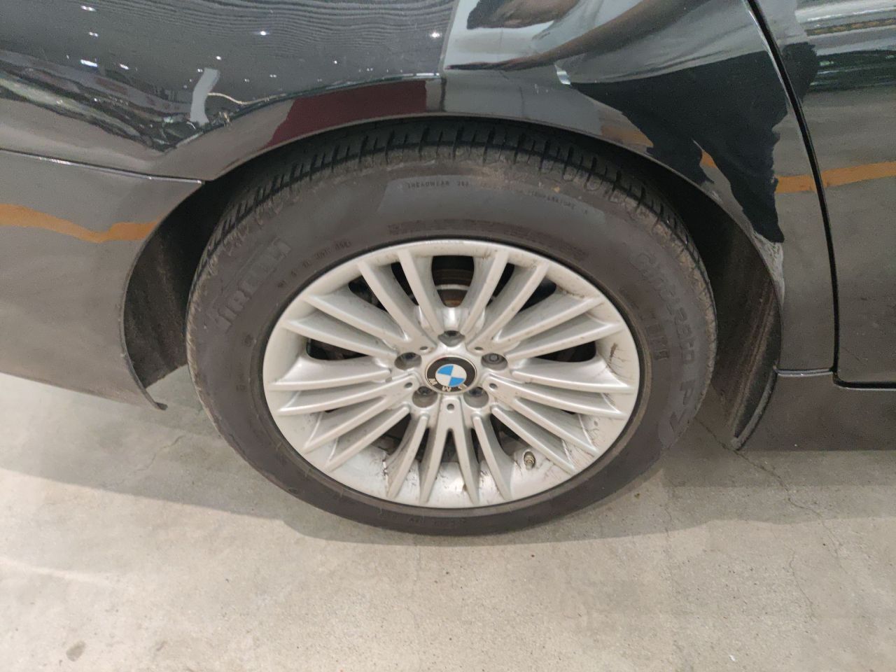 5 Series 2014 525Li Leading photo 3
