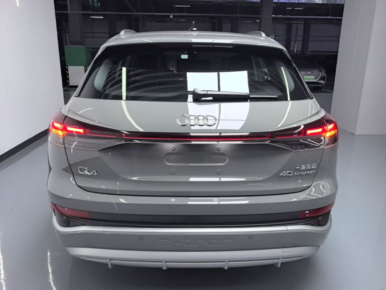 Q4 e-tron 2024 40 e-tron photo 5