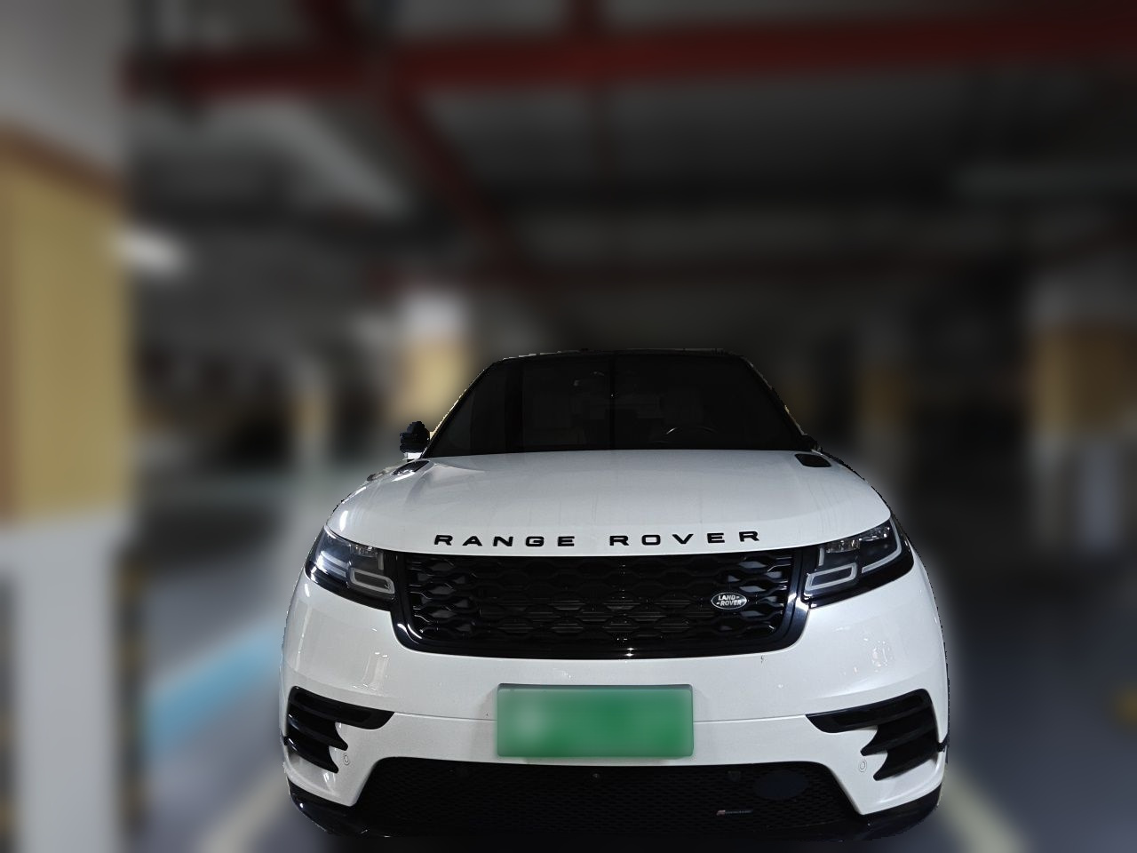 Range Rover Velar 2023 250PS photo 2