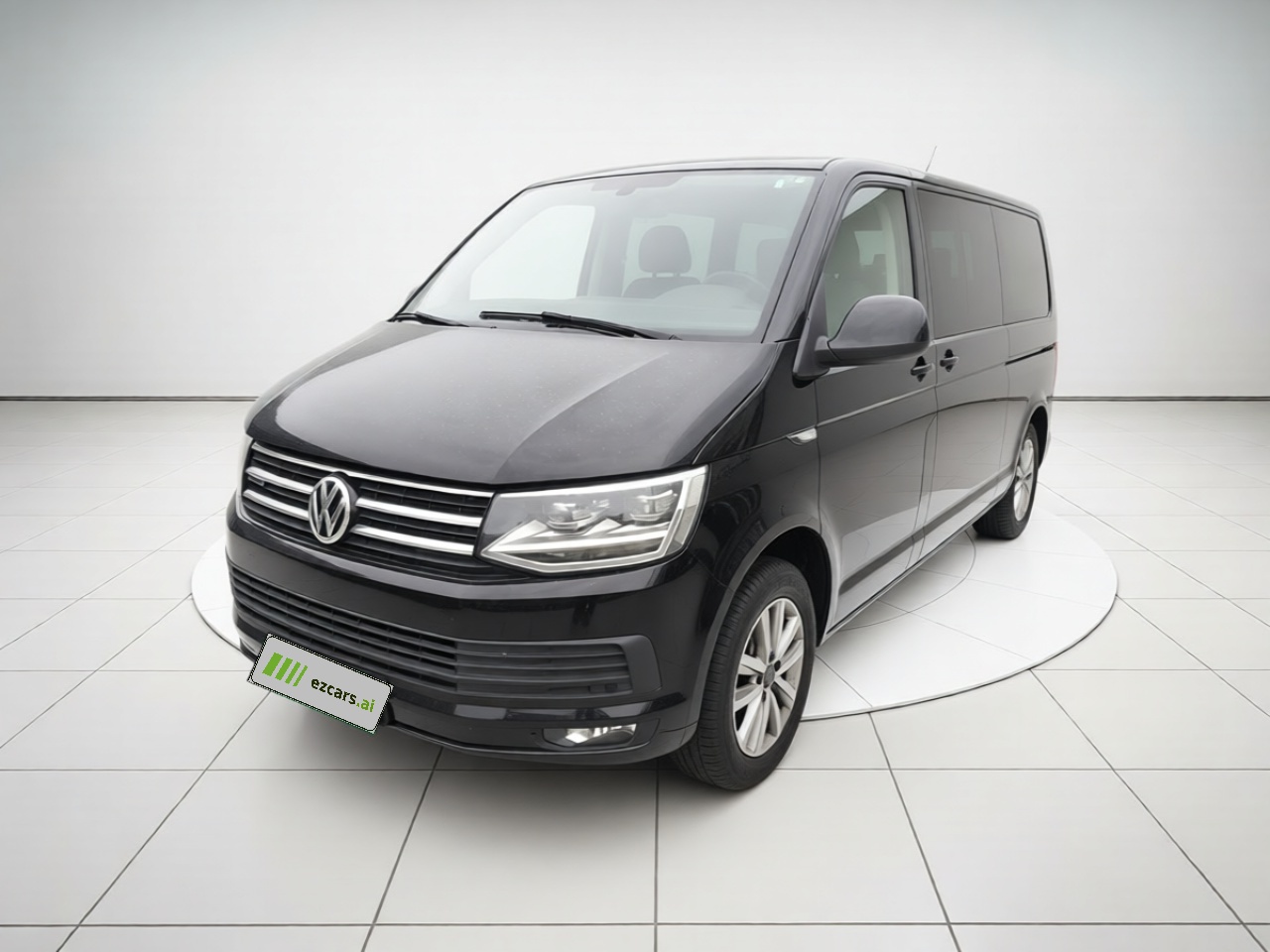 2017 2.0TSI AWD Luxury 8-Seater