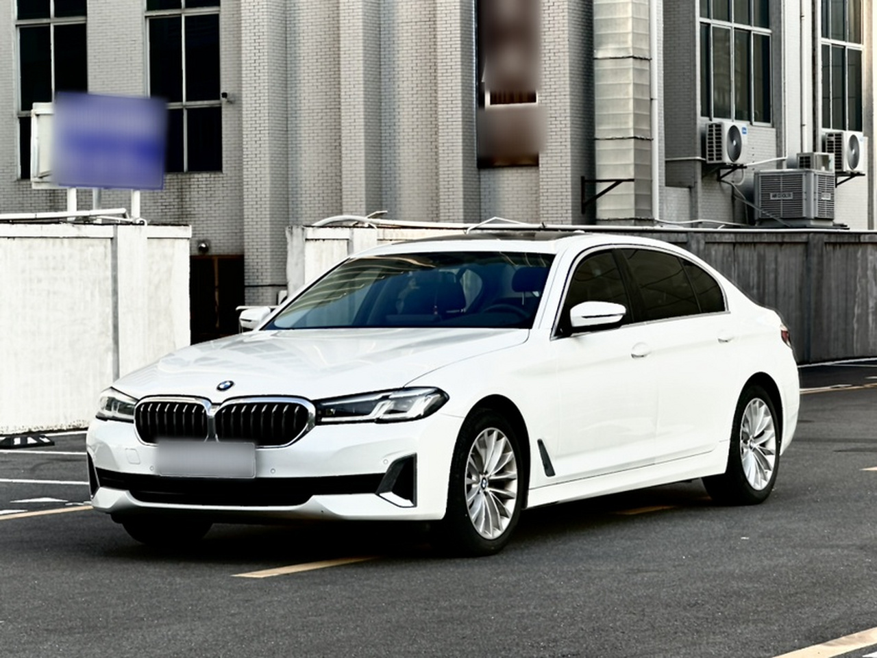 5 Series 2021 525Li Luxury