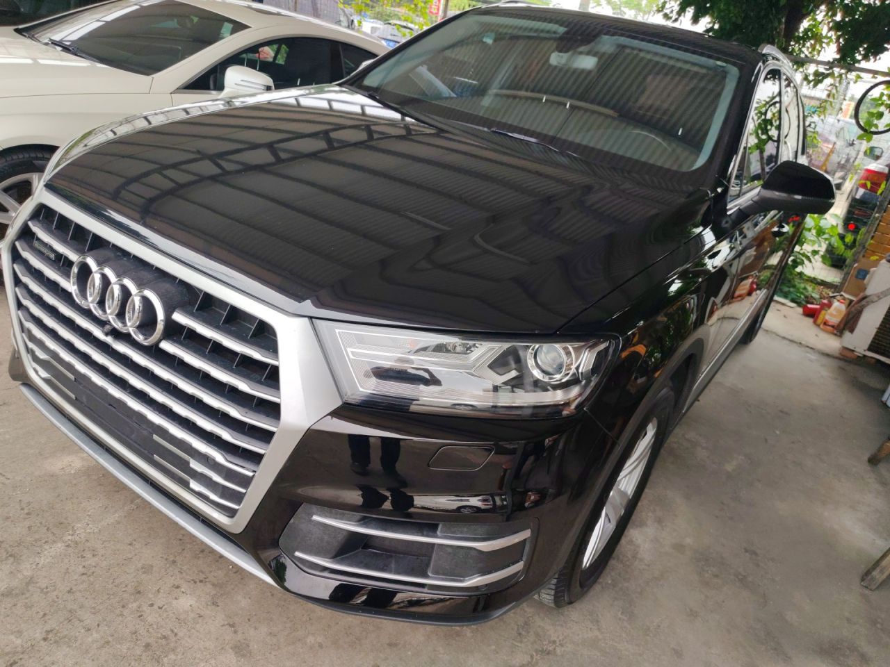 Q7 Parallel Import