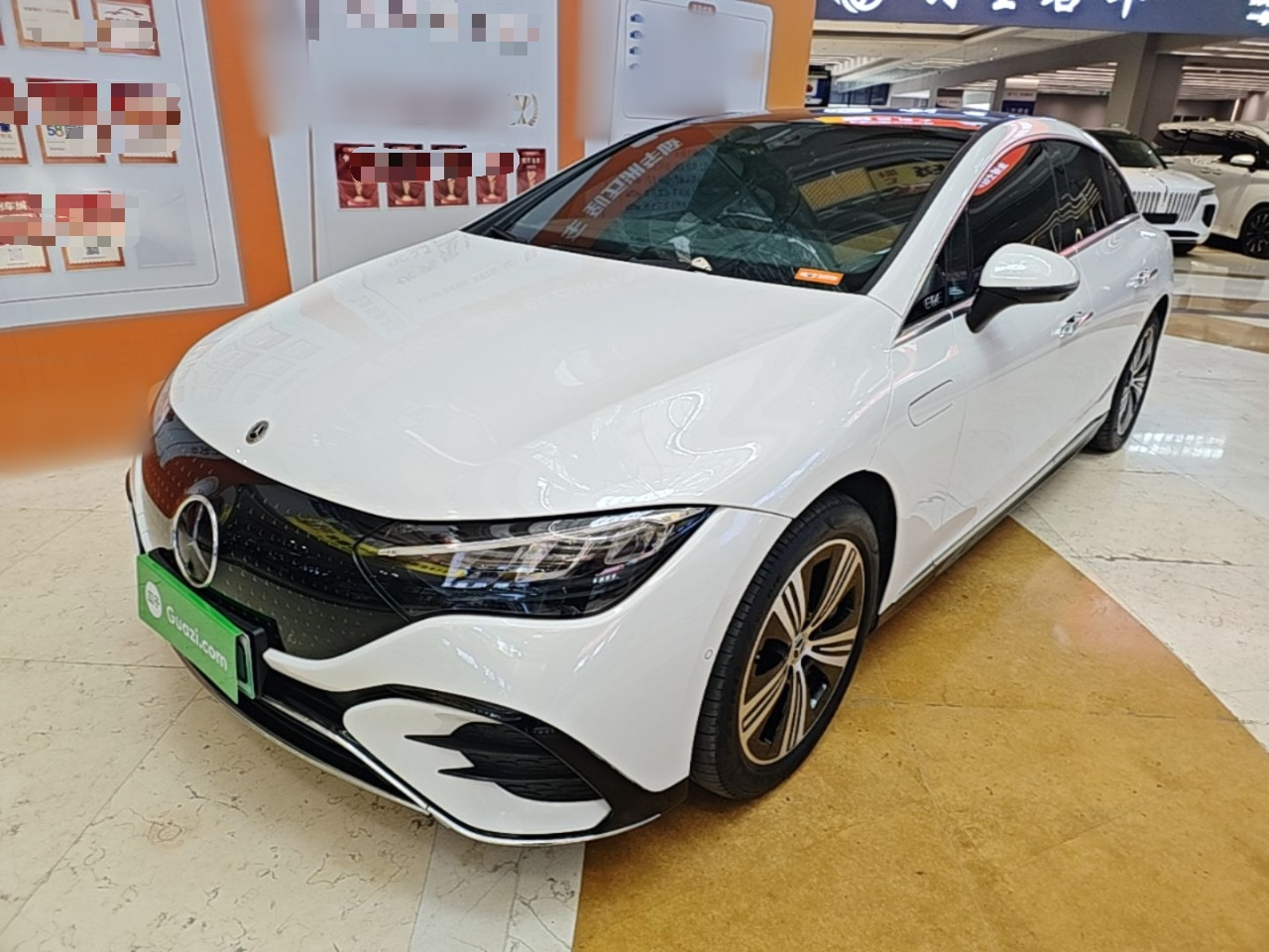 EQE 2022 350 Luxury