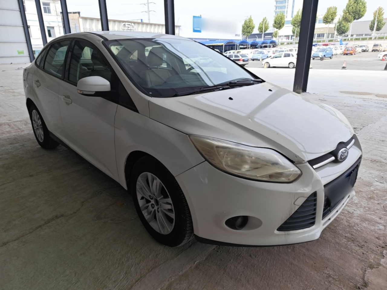 Focus 2012 Sedan 1.6L MT Comfort photo 3