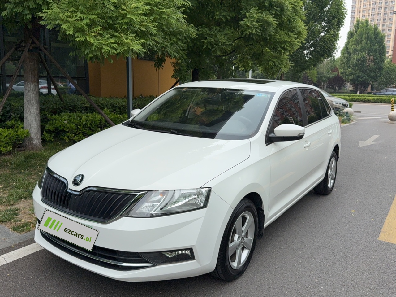 Rapid Spaceback 2018 1.6L MT Comfort