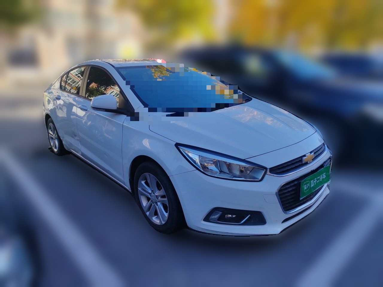 2016 1.5L AT Luxury photo 3