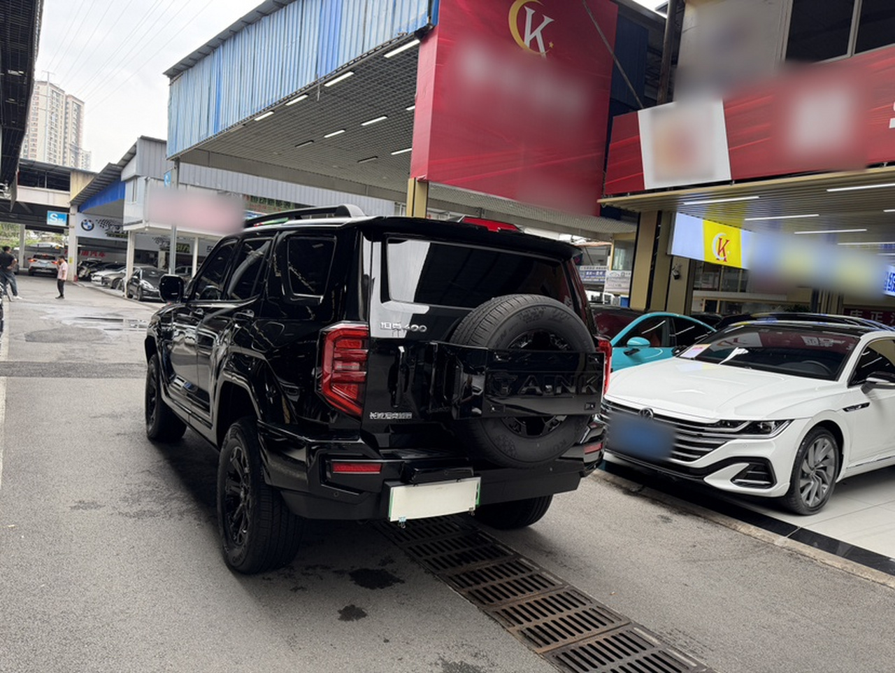 400 EV 2024 Hi4-T Off-road photo 3