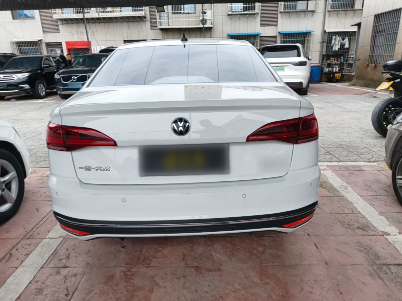 Bora 2024 200TSI DSG Cruise photo 5