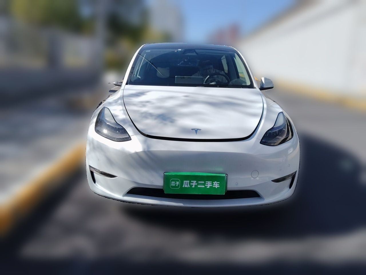 Model Y 2022 Long Range AWD photo 2