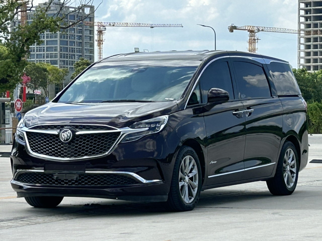 GL8 2021 Avenir 7-Seater