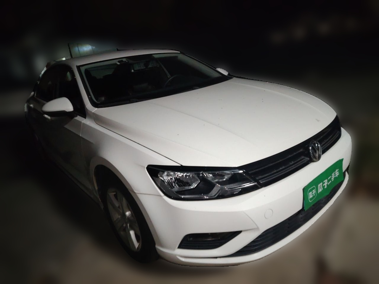 Lamando 2017 230TSI DSG photo 3