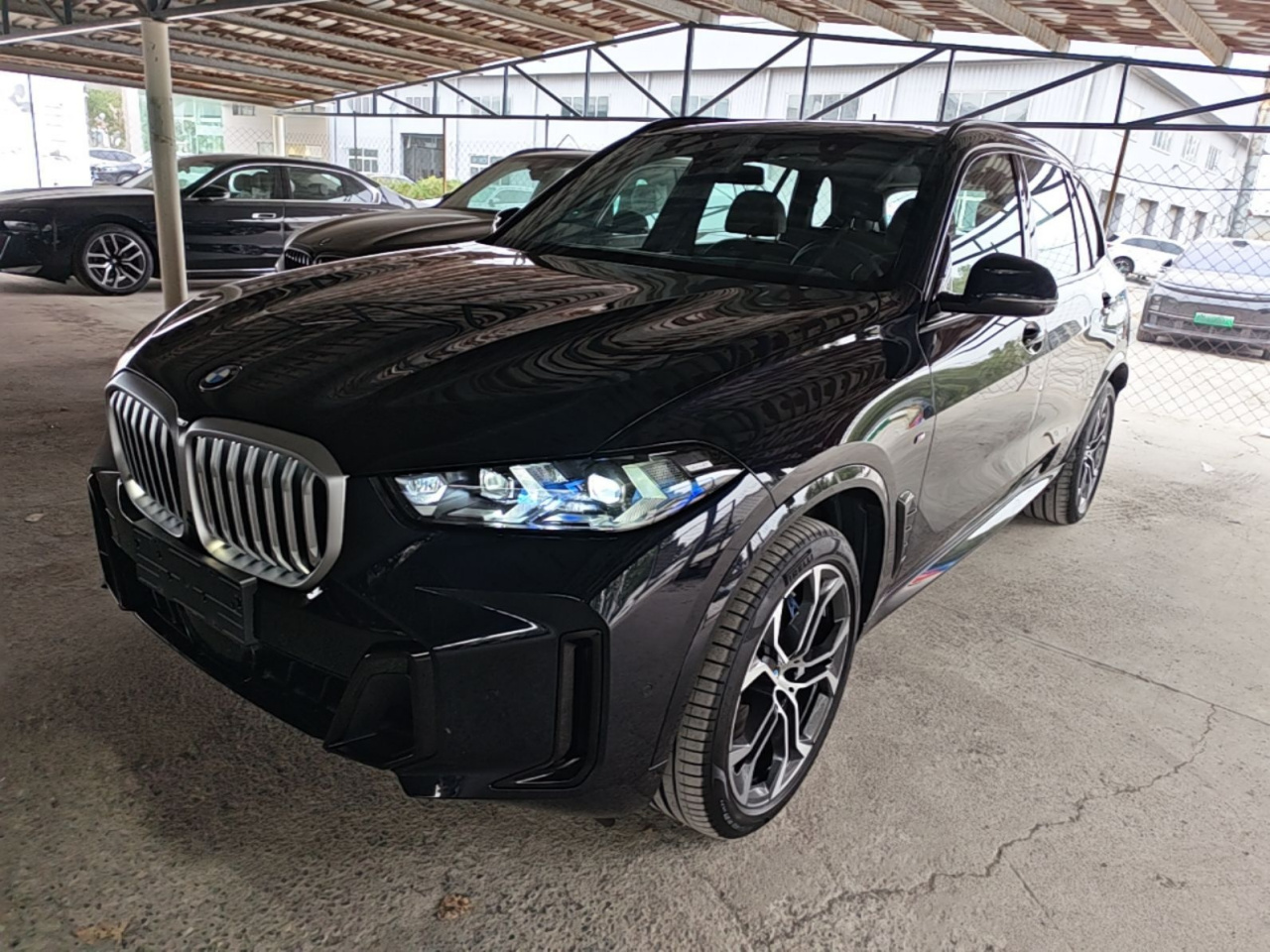 X5 2023 xDrive 40Li Exclusive M M Sport Night Package