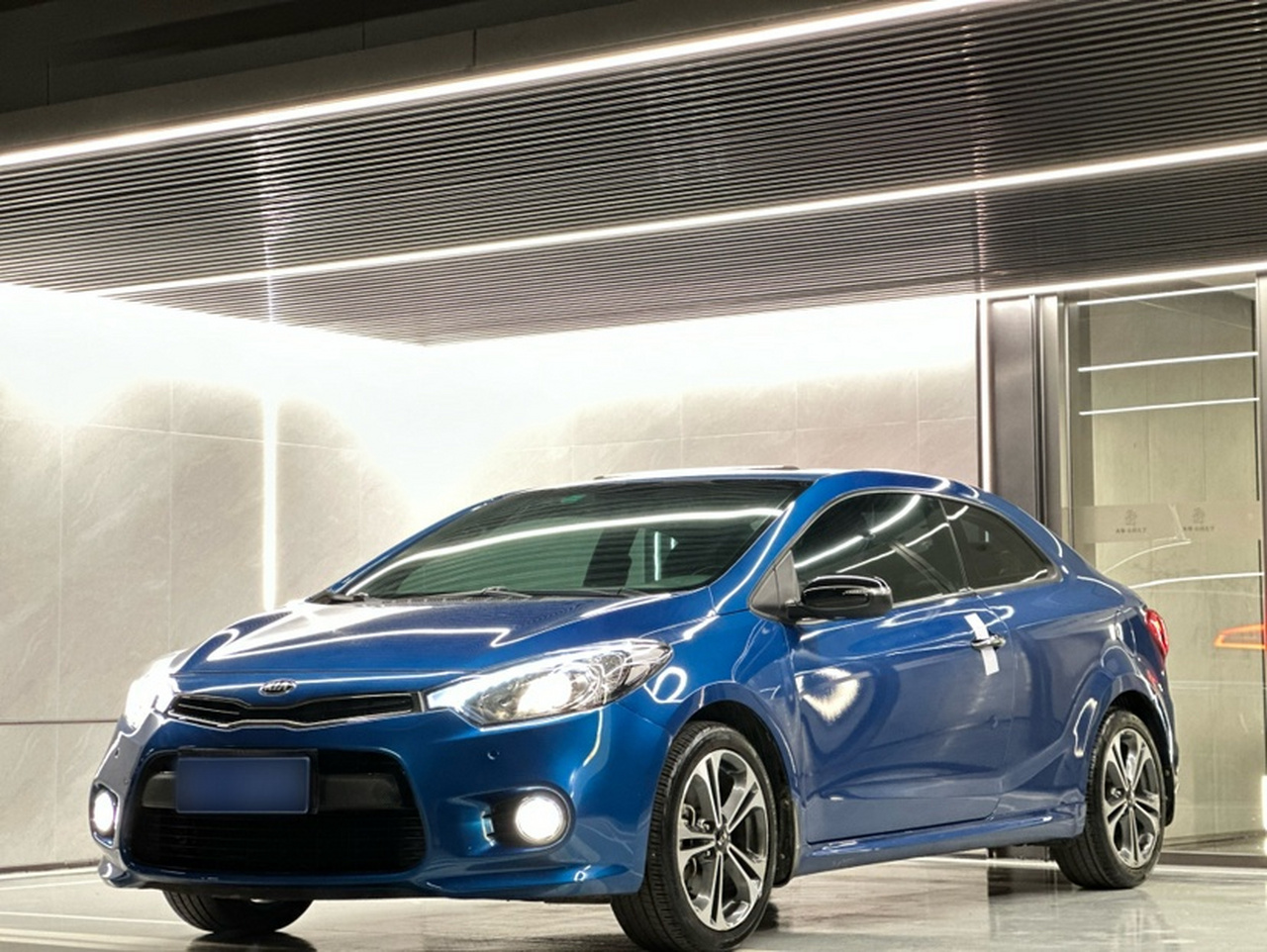 2014 1.6T Flagship IV
