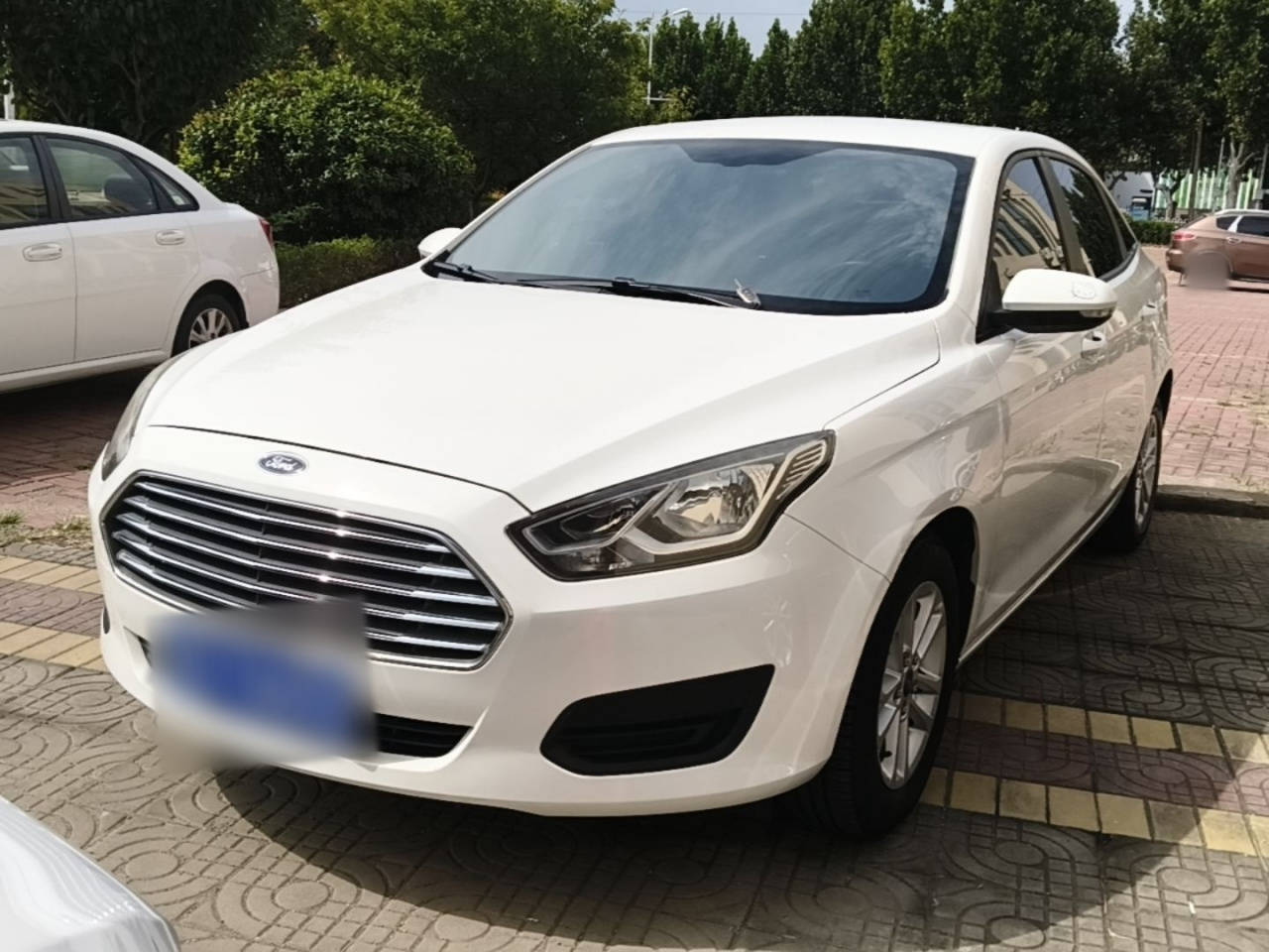 Escort 2019 Facelift 1.5L AT China VI