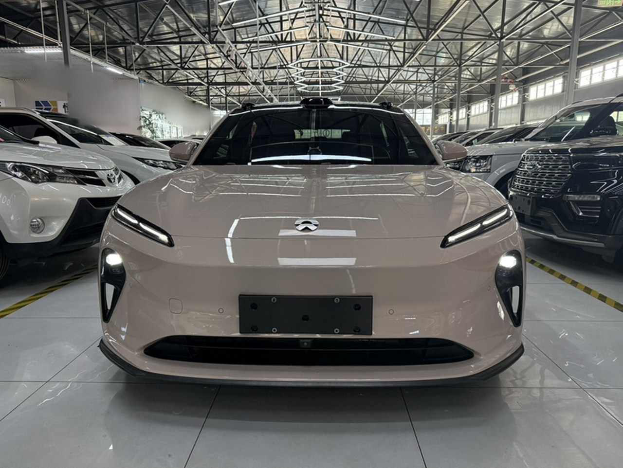 ET5 2022 100kWh photo 2