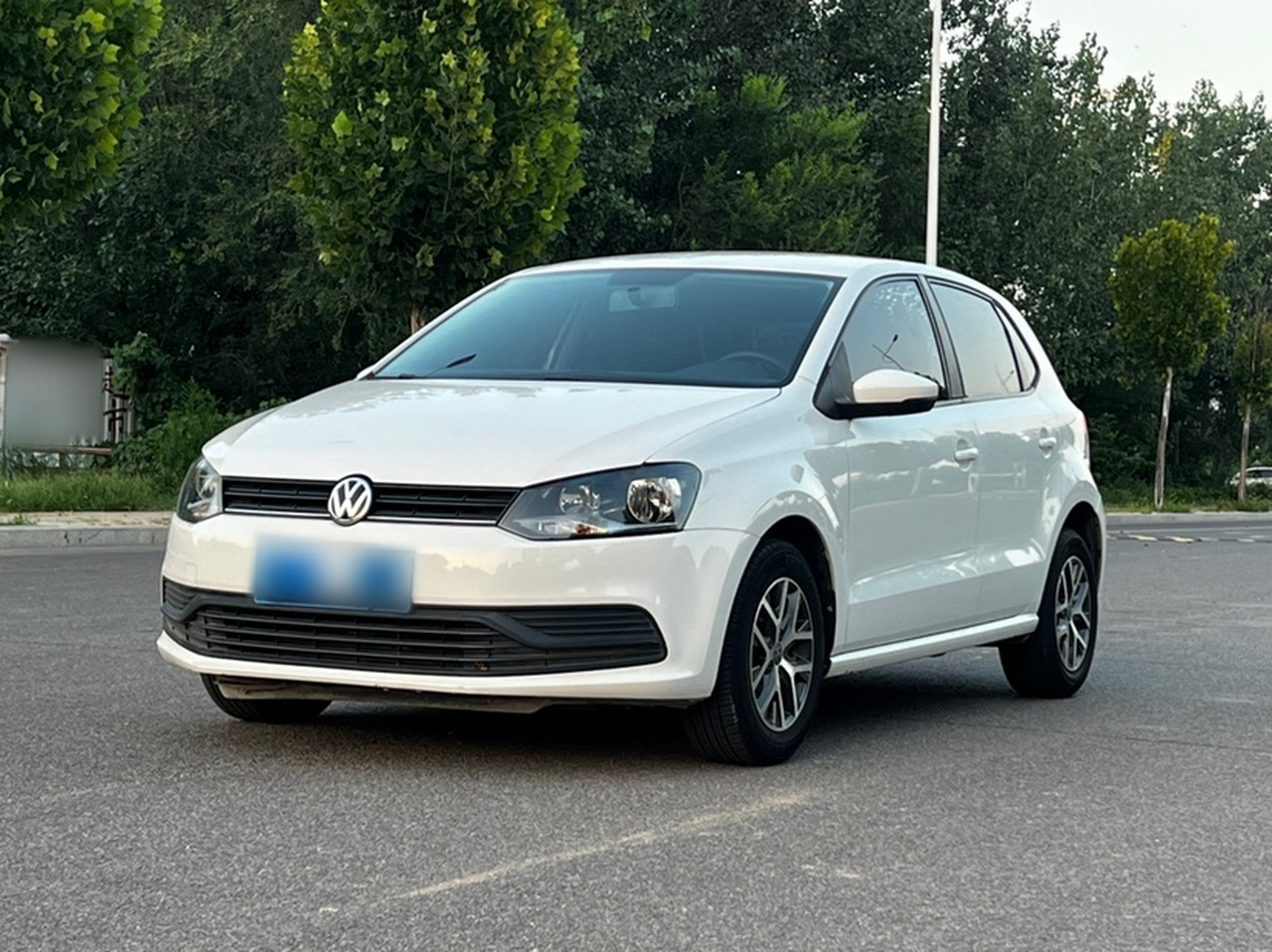 Polo 2016 1.4L MT
