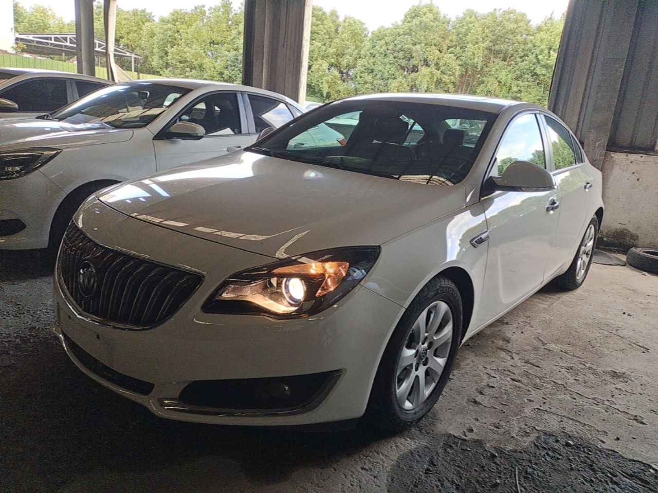 Regal 2015 1.6T Elite Tech