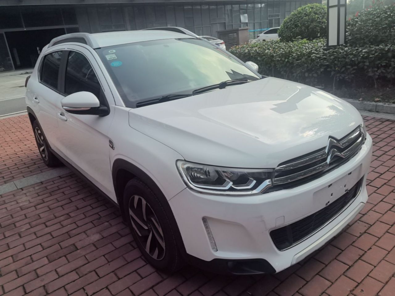 C3-XR 2015 1.6L AT Pioneer photo 3