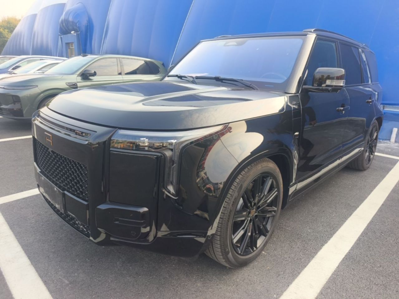 ADAMAS 2026 Luxury Executive 6-Seater