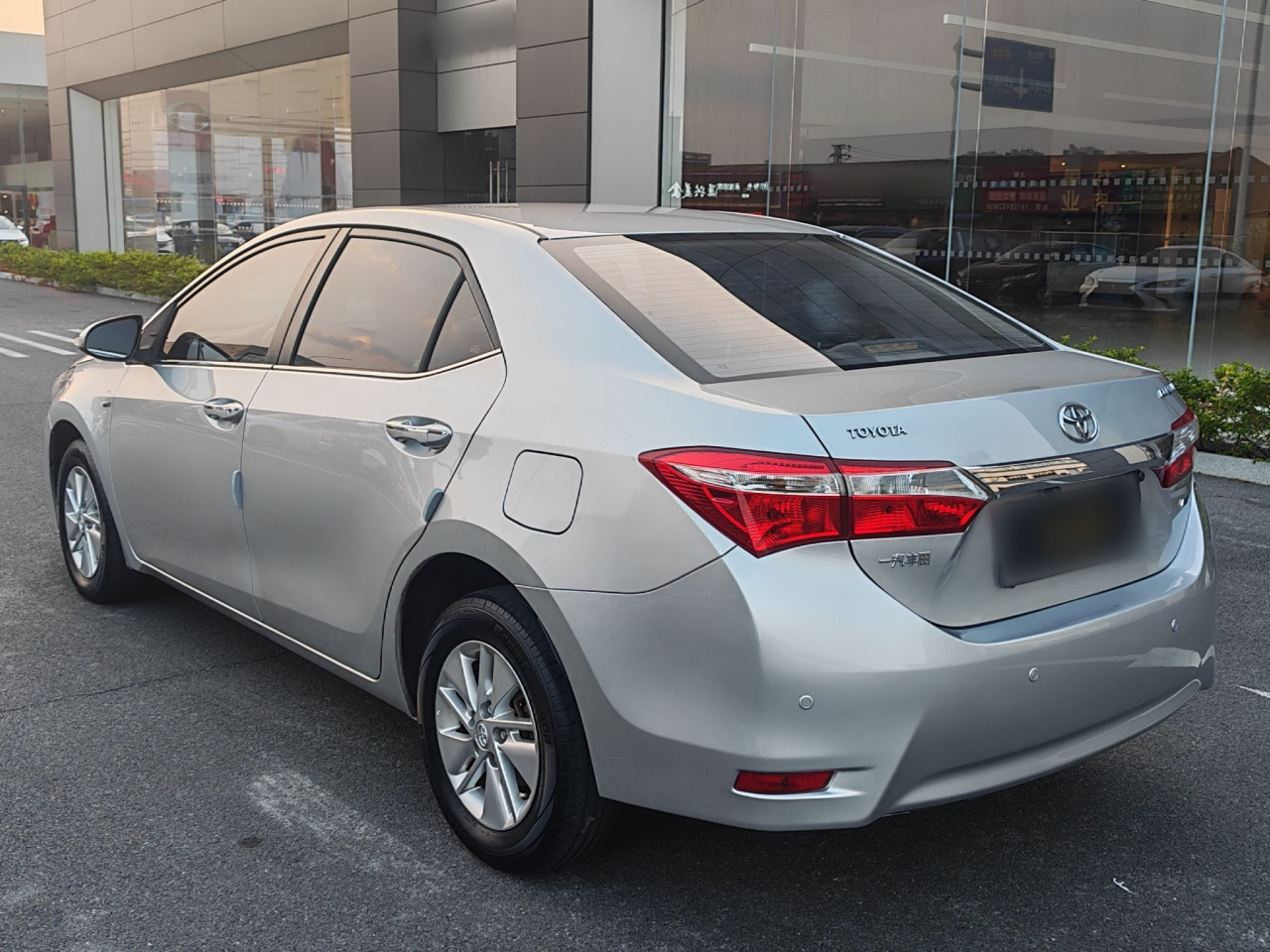 Corolla 2014 1.6L CVT GL photo 4