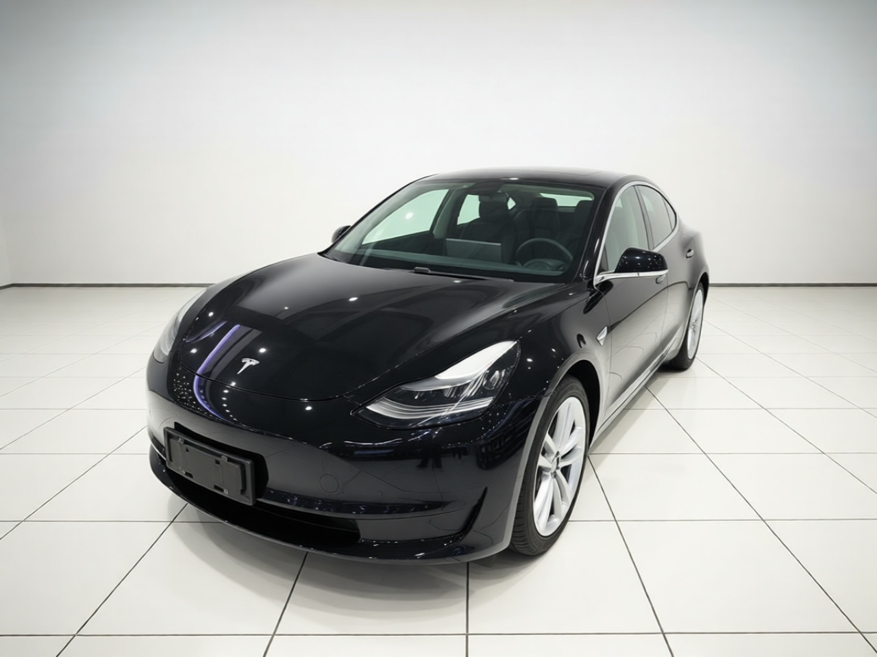 Model 3 2019 Standard Range RWD Upgraded