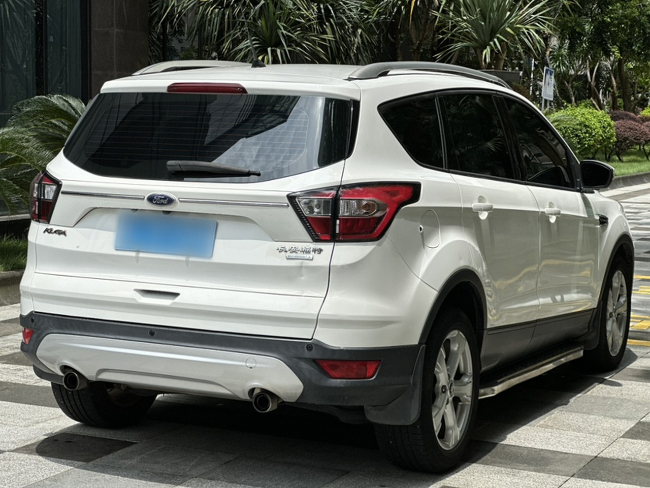 Kuga 2017 EcoBoost 180 RWD photo 2