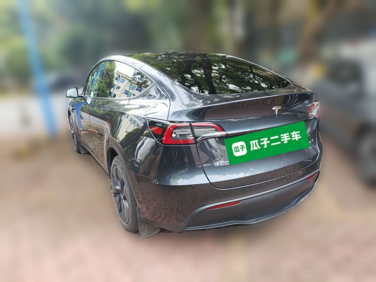 Model Y 2024 RWD photo 4